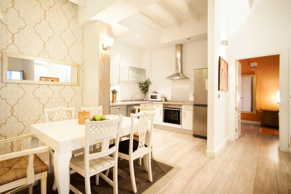 Singular Siete Revueltas Apartment Seville Ngoại thất bức ảnh